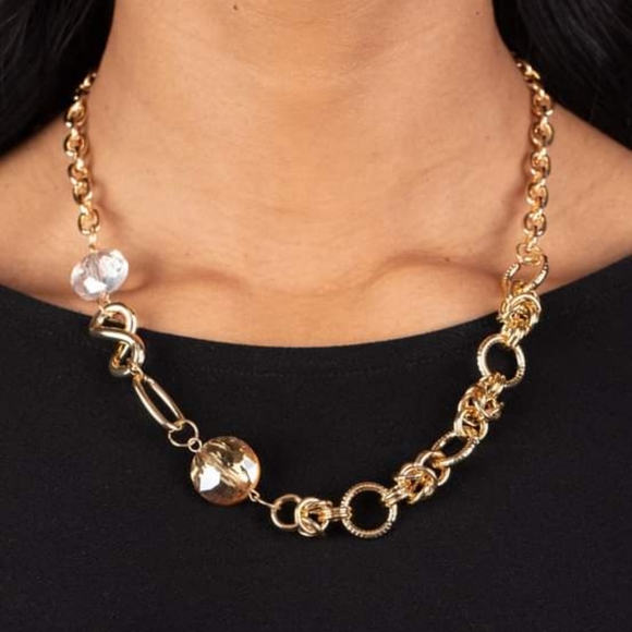 Paparazzi Jewelry - Picture 1 of 2